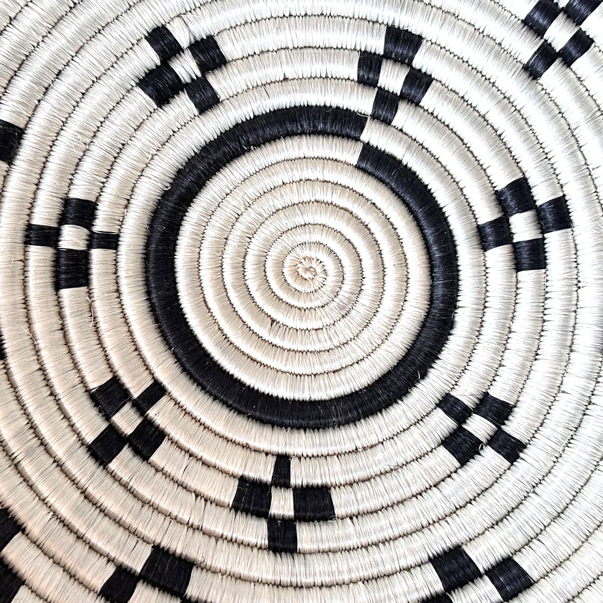 Rwanda Kitale Wall/Baskets