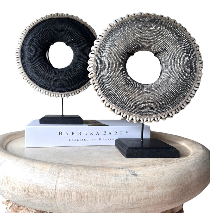 Tikar Bangle - Cowrie Shell - eyahomeliving