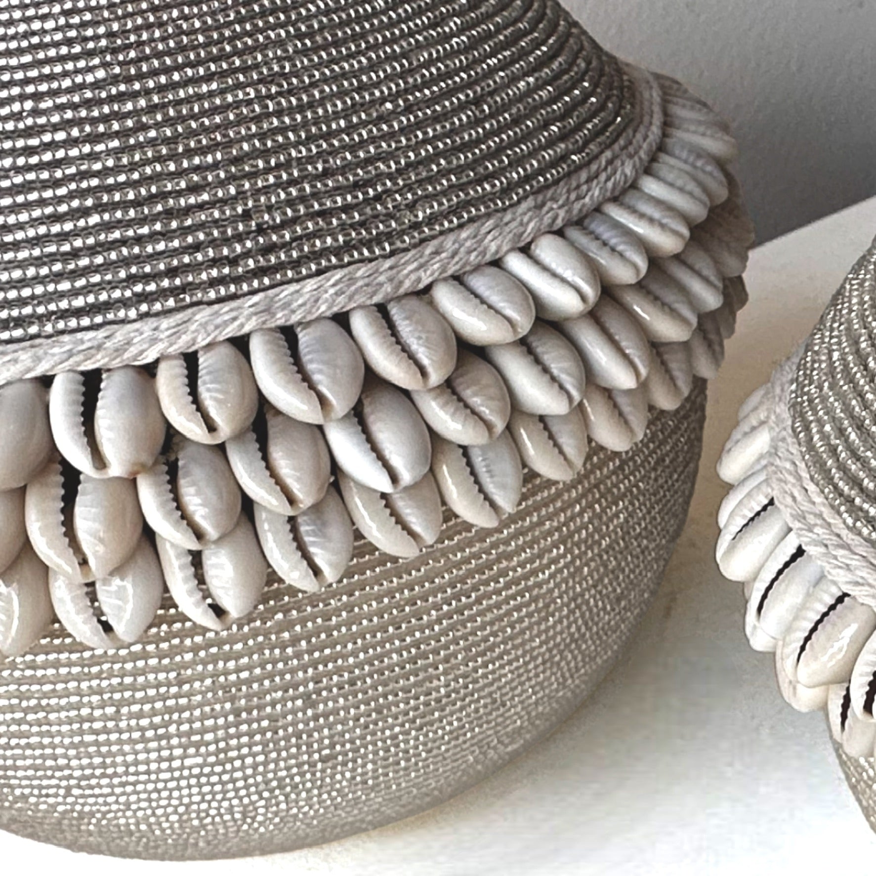 NEW - SHELL / Beaded Tea Lights - SILVER - eyahomeliving