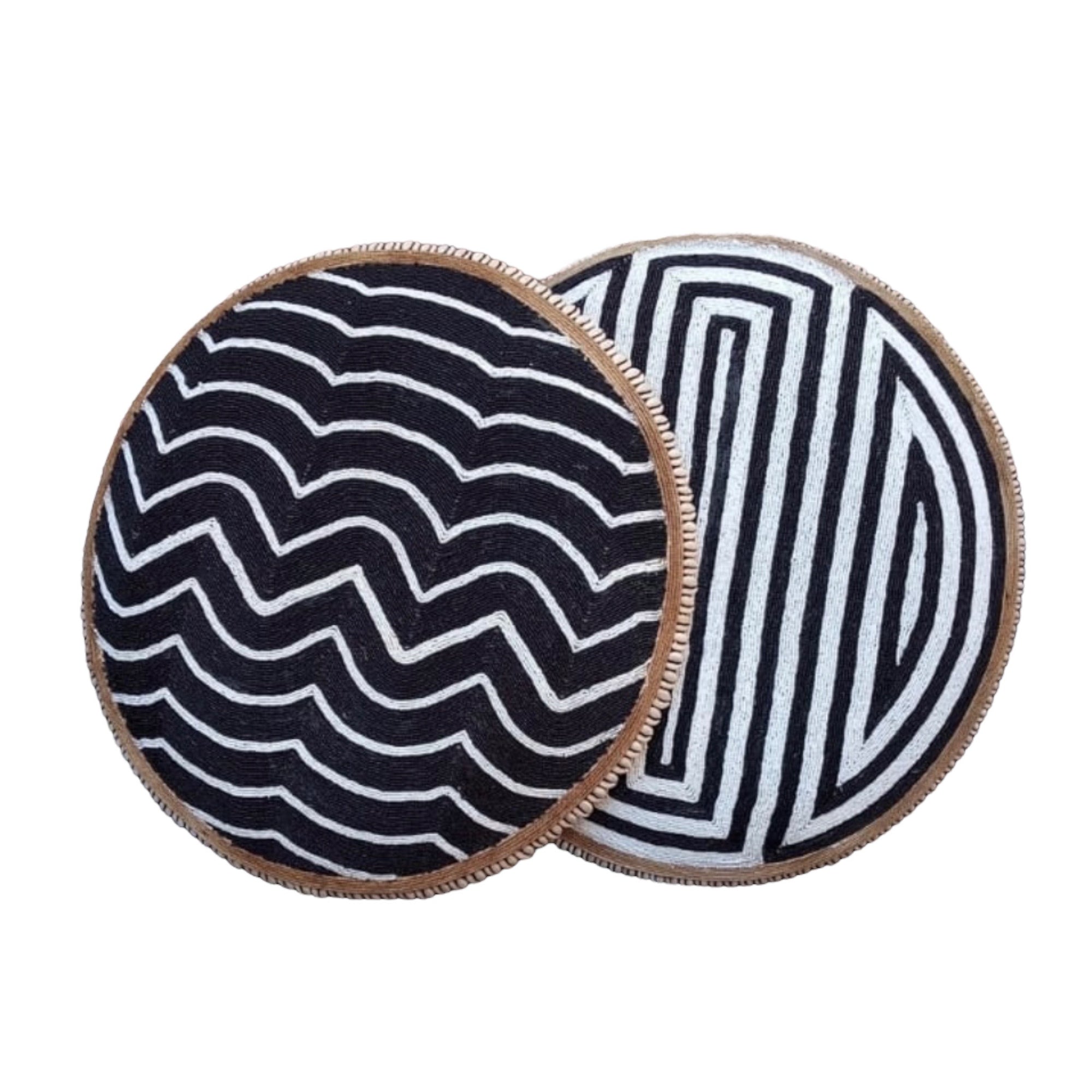 African Beaded Shield - Maze B/W - eyahomeliving