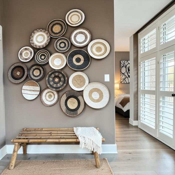 SUPER WALL 18 Piece Mixed - Painted Wall Gallery Sets