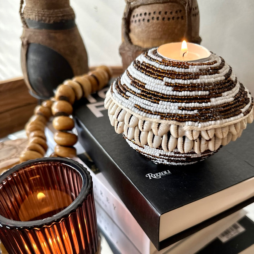 NEW - SHELL / Beaded Tea Lights - White/Copper - eyahomeliving