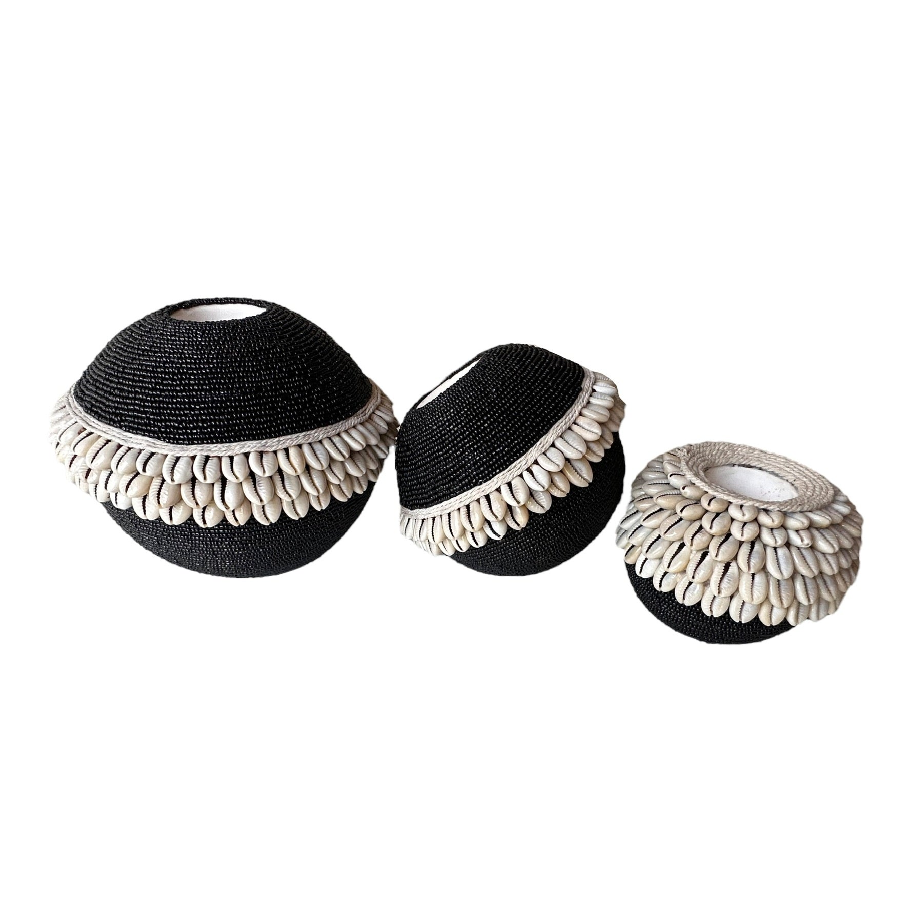 NEW -  SHELL / Beaded Tea Lights - Black - eyahomeliving