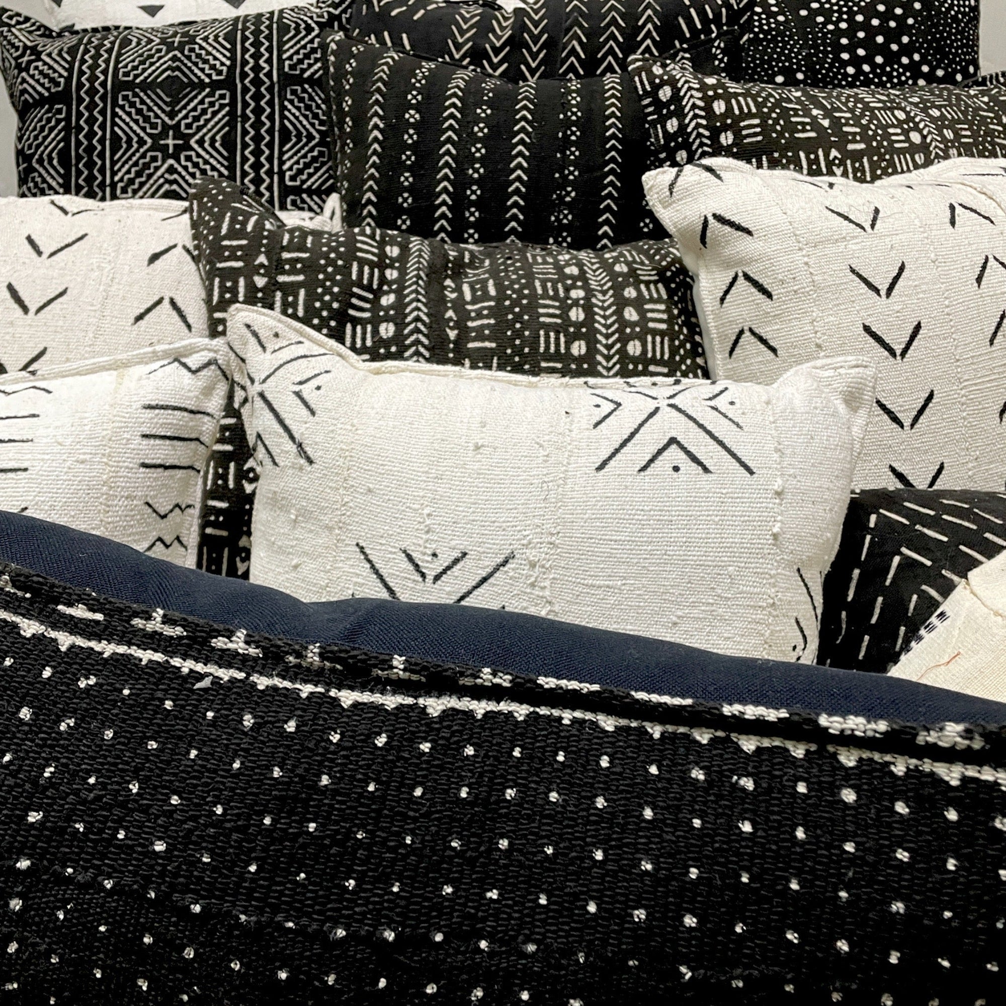 African Mudcloth Scatter Cushions 50x70cm - eyahomeliving